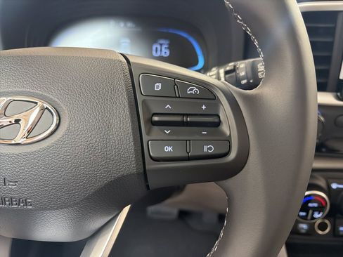 New 2026 Hyundai Venue SEL image 19