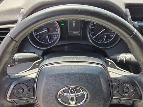 Used 2022 Toyota Camry SE w/ Cold Weather Package image 21