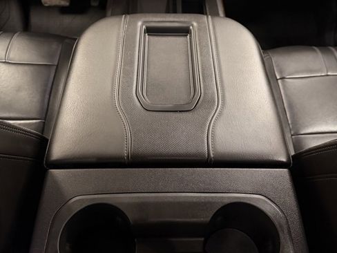 Certified 2019 Chevrolet Silverado 1500 High Country w/ Technology Package image 22