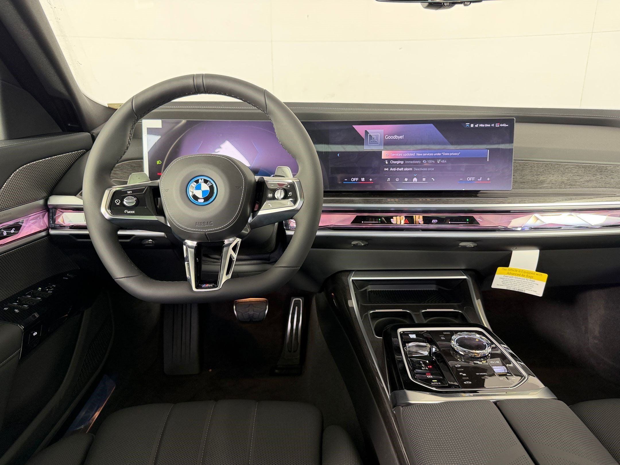 Used 2026 BMW 750e xDrive AWD/4WD image 29