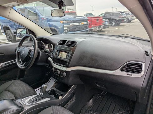 Used 2012 Dodge Journey SXT w/ Flexible Seating Group image 37