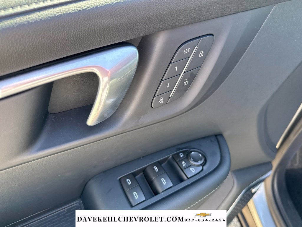 Used 2026 Buick Enclave Preferred w/ Power Package FWD image 11