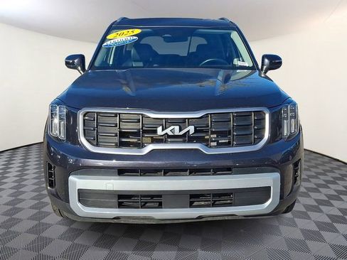 Used 2025 Kia Telluride S AWD/4WD image 2