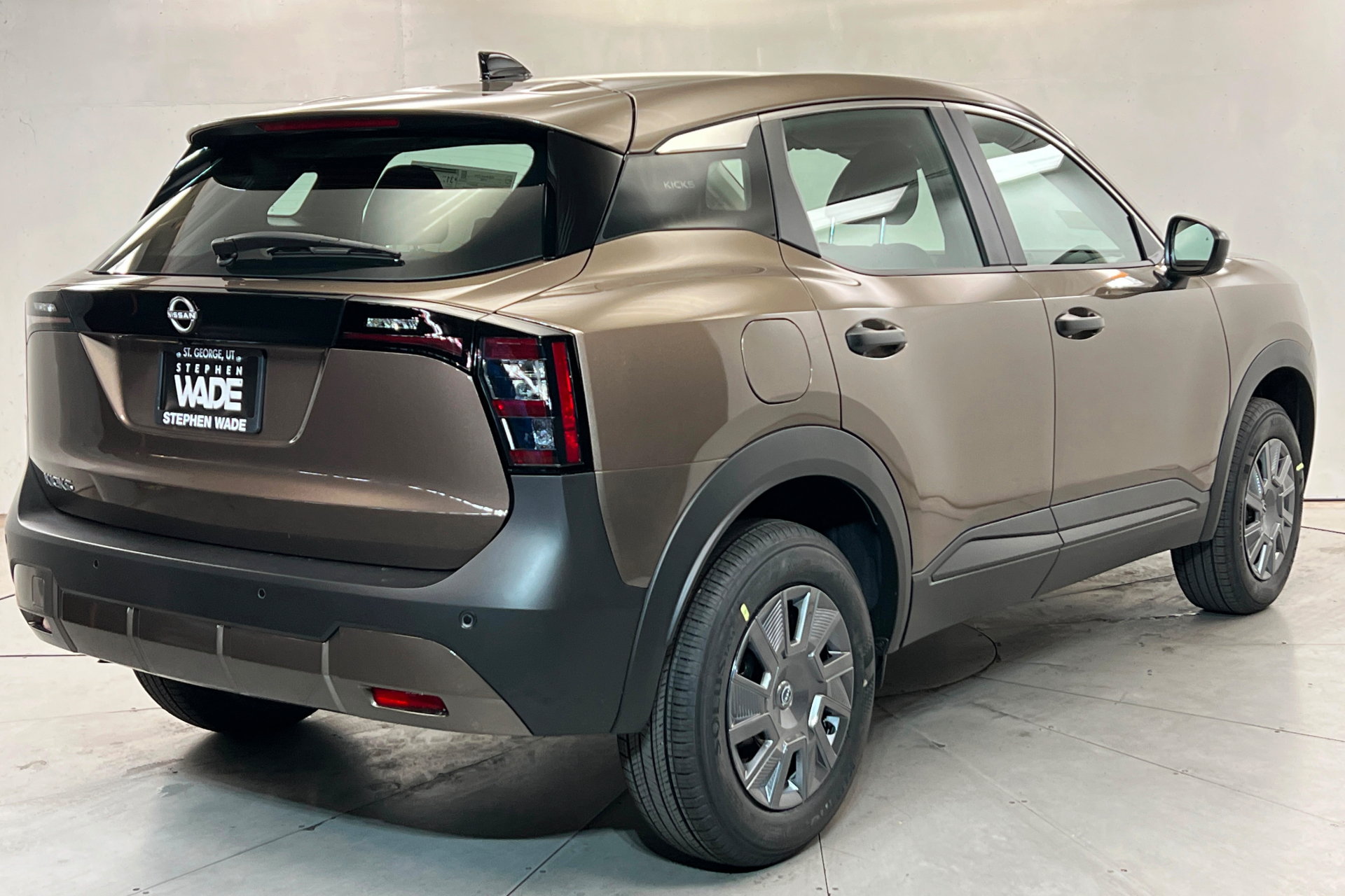 New 2026 Nissan Kicks S FWD image 5