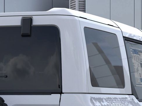 New 2025 Ford Bronco Badlands w/ Sasquatch Package image 25