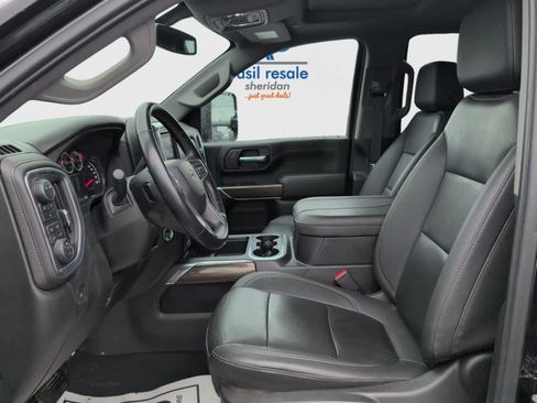 Used 2023 Chevrolet Silverado 2500 LT w/ Midnight Edition image 9