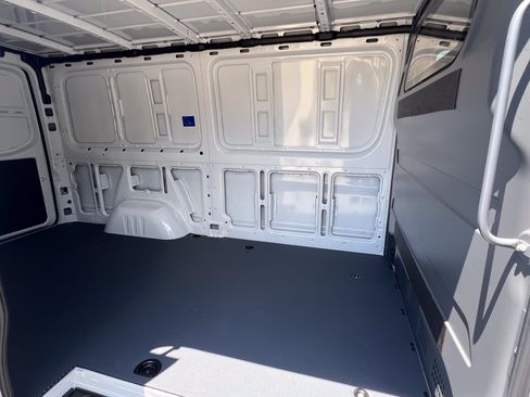 New 2026 Mercedes-Benz Sprinter 2500 image 20
