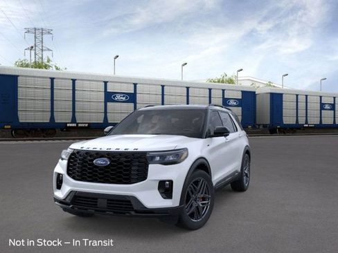 New 2026 Ford Explorer ST-Line w/ ST-Line Street Pack image 2