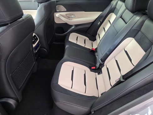 New 2026 Mercedes-Benz GLE 53 AMG 4MATIC image 11