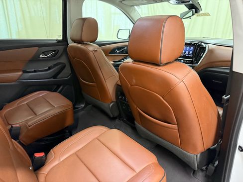 Used 2020 Chevrolet Traverse High Country AWD/4WD image 24
