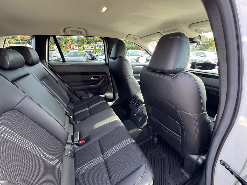 Used 2025 MAZDA CX-50 AWD 2.5 S w/ Preferred Package image 29
