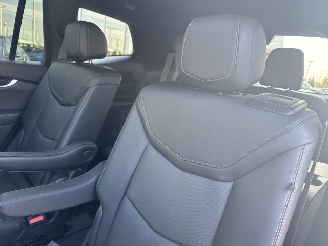 Certified 2024 Cadillac XT6 Premium Luxury AWD/4WD image 31