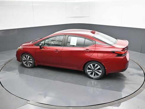 Used 2020 Nissan Versa SR FWD image 49