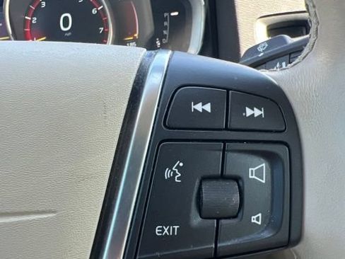 Used 2015 Volvo S60 T5 Premier FWD image 12
