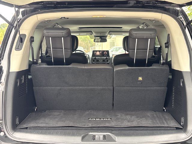Used 2022 Nissan Armada SL w/ Captain's Chairs Package AWD/4WD image 13