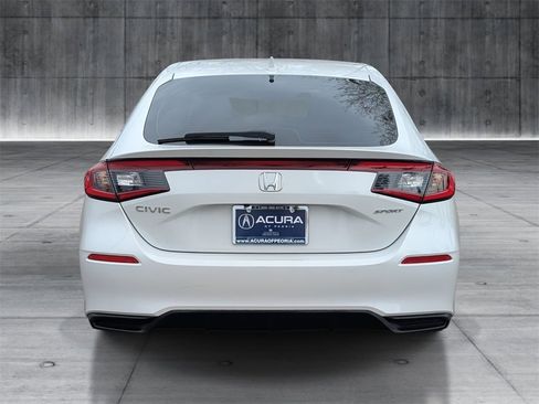 Used 2024 Honda Civic Sport image 4