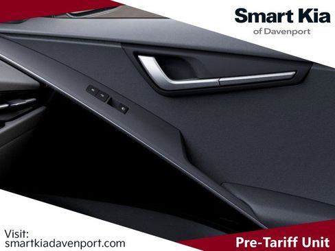 New 2025 Kia Niro EX Touring image 25