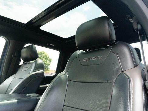 Used 2017 Ford F150 Raptor w/ Equipment Group 802A Luxury AWD/4WD image 25