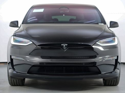 Used 2023 Tesla Model X image 7