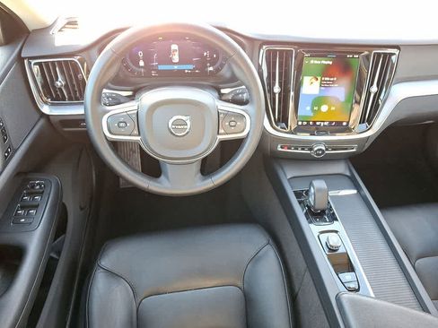 Used 2024 Volvo S60 B5 Core image 11