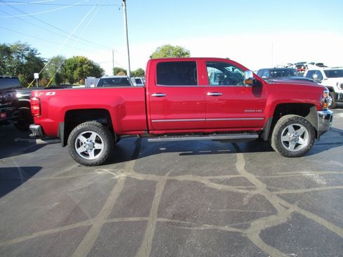 Used 2019 Chevrolet Silverado 2500 LTZ w/ Duramax Plus Package image 3