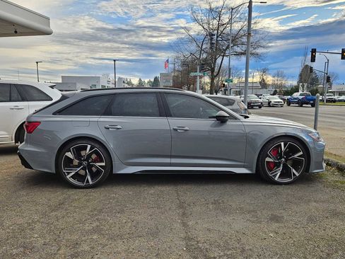 Used 2023 Audi RS 6 image 2