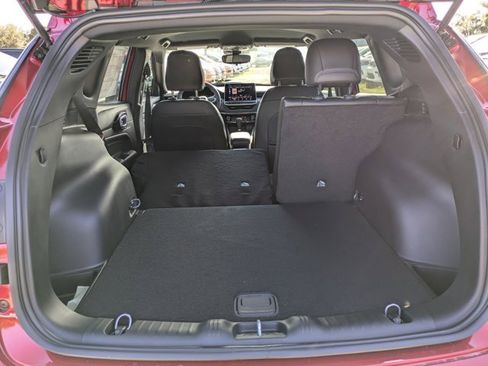 New 2026 Jeep Compass Latitude image 11