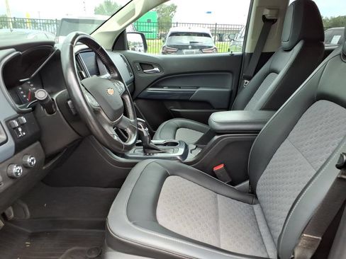 Used 2022 Chevrolet Colorado Z71 w/ Z71 Midnight Edition AWD/4WD image 23