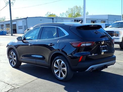 Certified 2023 Ford Escape Platinum w/ Class II Trailer Tow Package image 7