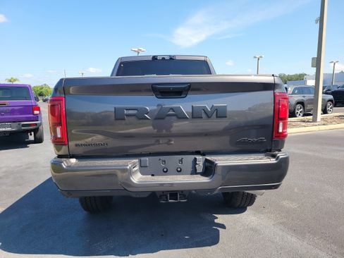 New 2026 RAM 3500 Big Horn AWD/4WD image 7