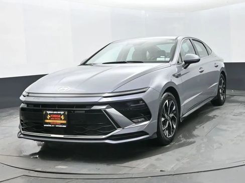 Used 2024 Hyundai Sonata SEL image 1