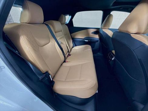Certified 2025 Lexus RX 350 Premium w/ Convenience Package FWD image 29