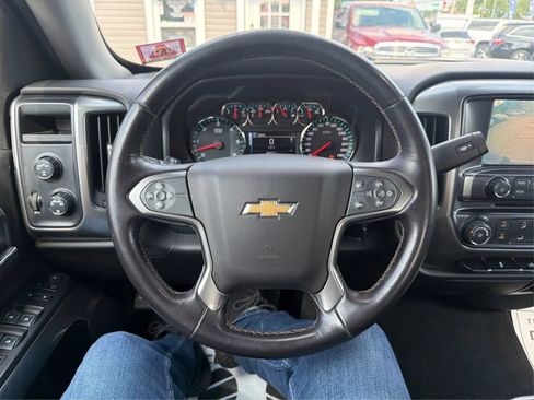 Used 2019 Chevrolet Silverado 1500 LT AWD/4WD image 20