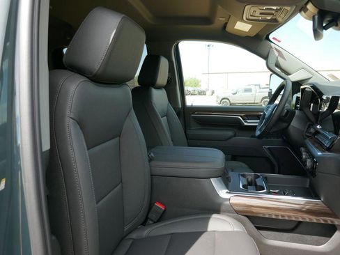 New 2026 Chevrolet Silverado 2500 LT w/ Trail Boss Package AWD/4WD image 10