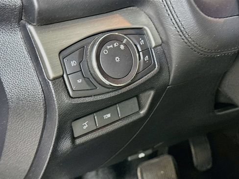 Used 2017 Ford Explorer Platinum AWD/4WD image 10