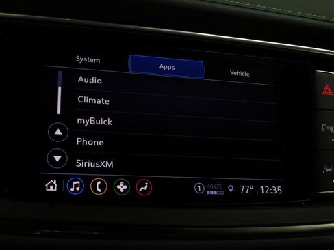 Used 2024 Buick Enclave Essence image 62