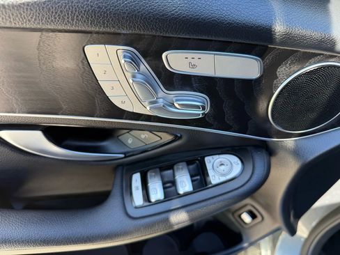 Used 2017 Mercedes-Benz GLC 300 image 10