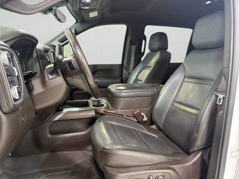 Used 2020 GMC Sierra 2500 Denali w/ Technology Package AWD/4WD image 9