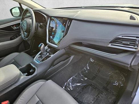 Certified 2025 Subaru Outback Onyx Edition image 22