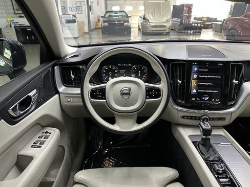 Used 2019 Volvo XC60 T5 Inscription w/ Protection Package Premier image 19