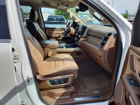 Used 2019 RAM 1500 Limited AWD/4WD image 22