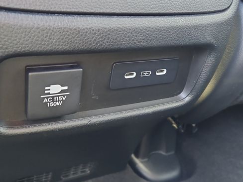 Used 2024 Honda Passport TrailSport image 16