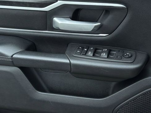 Used 2023 RAM 1500 Big Horn RWD image 31