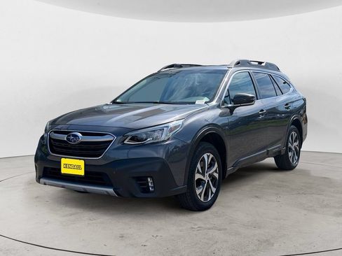 Used 2022 Subaru Outback Limited w/ Popular Package #2 AWD/4WD image 1