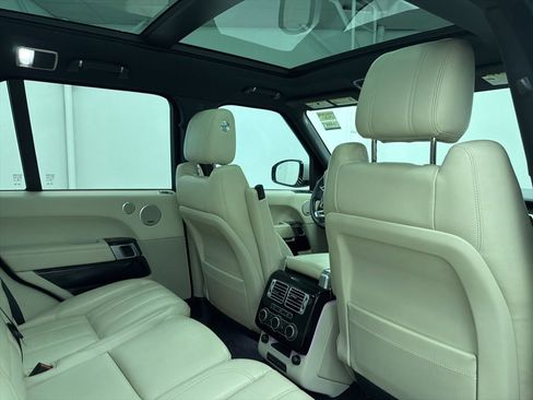Used 2014 Land Rover Range Rover Supercharged AWD/4WD image 25