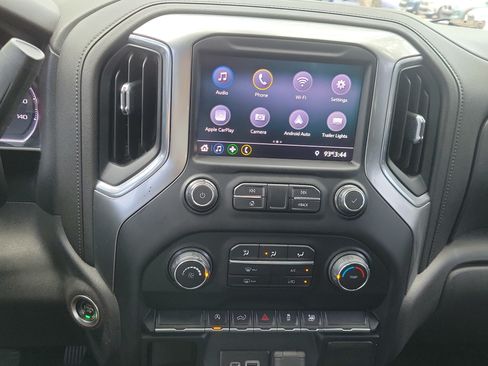 Used 2020 Chevrolet Silverado 1500 RST w/ RST Value Package RWD image 25