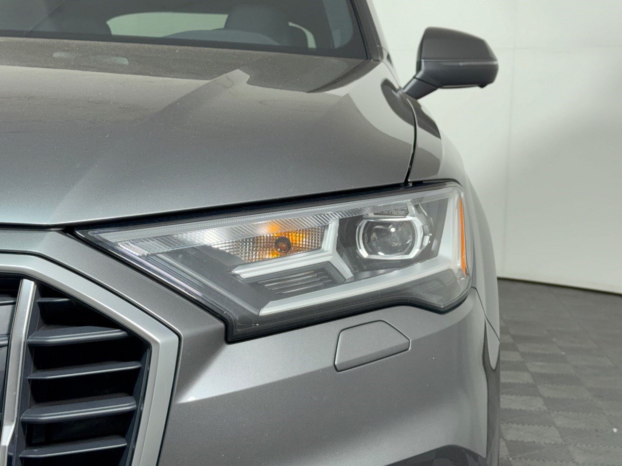 Used 2022 Audi Q7 2.0T Premium Plus AWD/4WD image 12