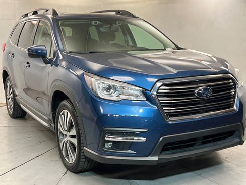 Used 2022 Subaru Ascent Limited w/ Technology Package AWD/4WD image 7