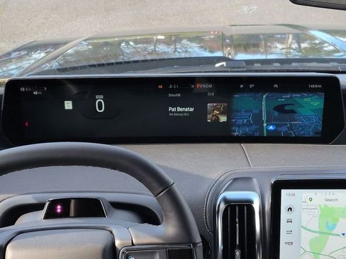 New 2025 Ford Expedition Platinum w/ Stealth Performance Package image 15