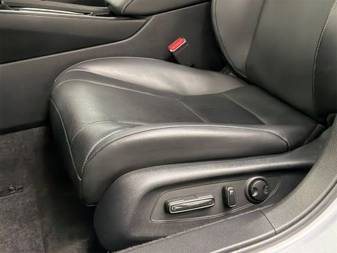 Used 2023 Honda Accord Sport image 14